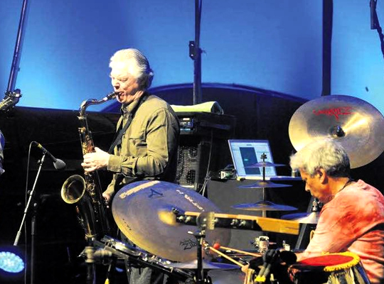 Jan Garbarek und Trilok Gurtu im Staatstheater Darmstadt